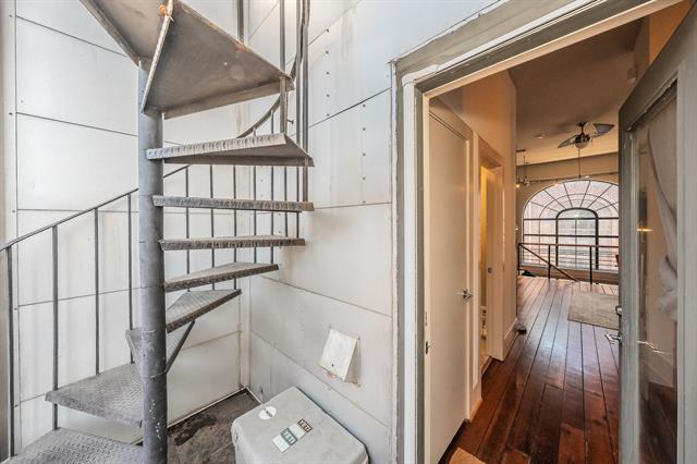 Building Photo - 3911 Gilbert Ave