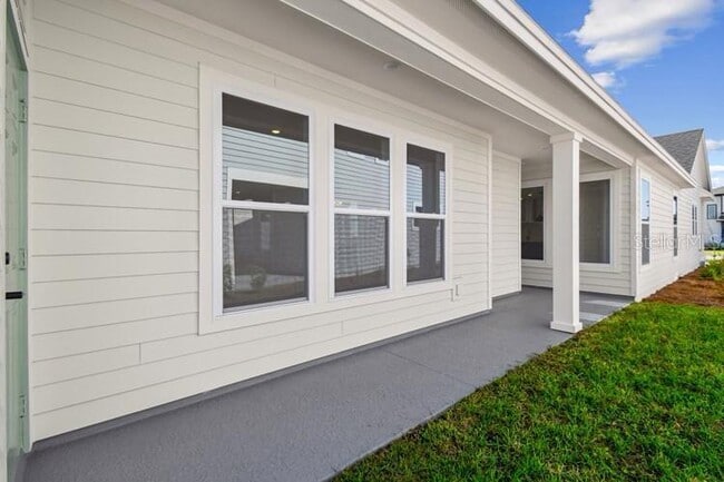 Building Photo - 3077 Voyager Ave