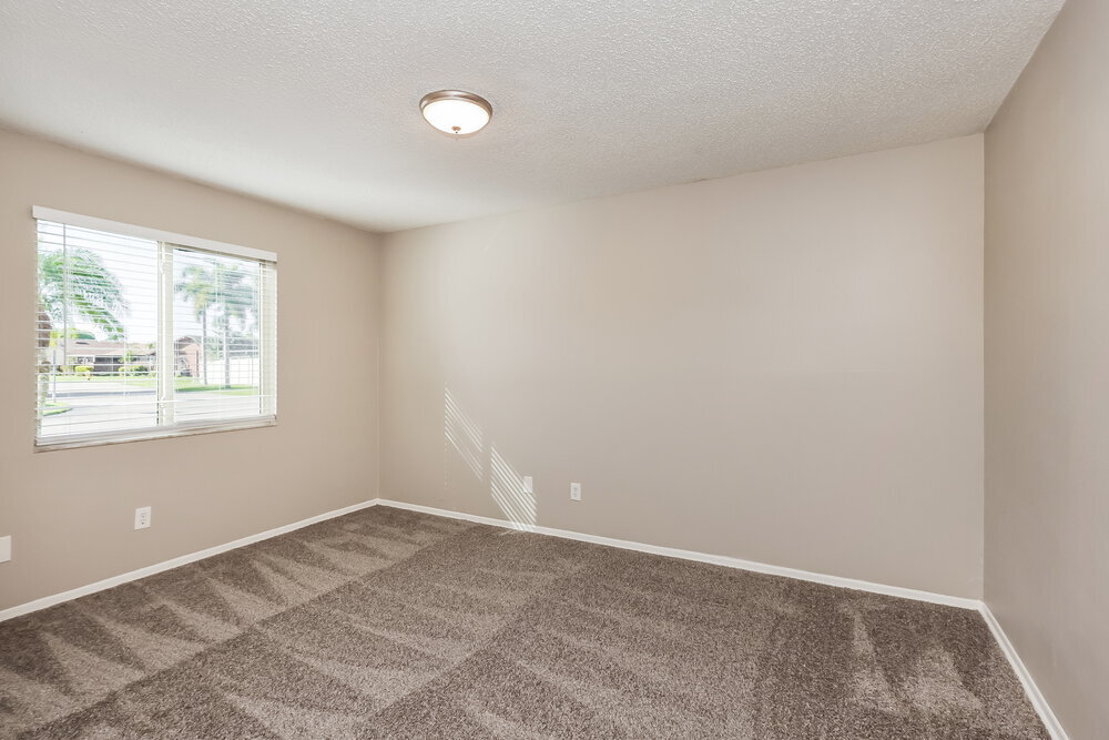 Building Photo - 5701 Longleaf Dr