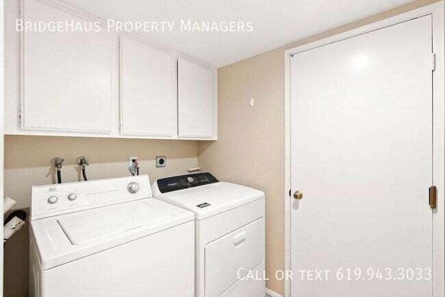 Building Photo - 4017 Caminito Davila