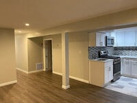 Building Photo - 1029 Commack Rd