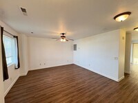 Building Photo - 1171 N. Cedar Blvd