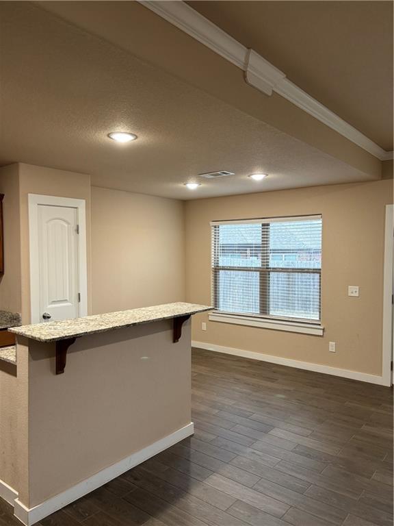 Building Photo - 450 Rineel Ave