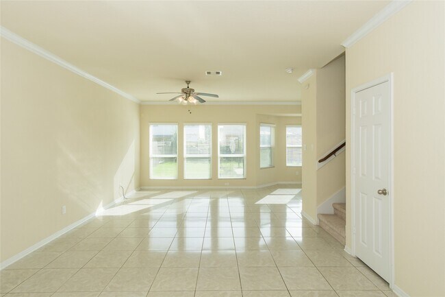 Building Photo - 2535 Elm Crossing Trail
