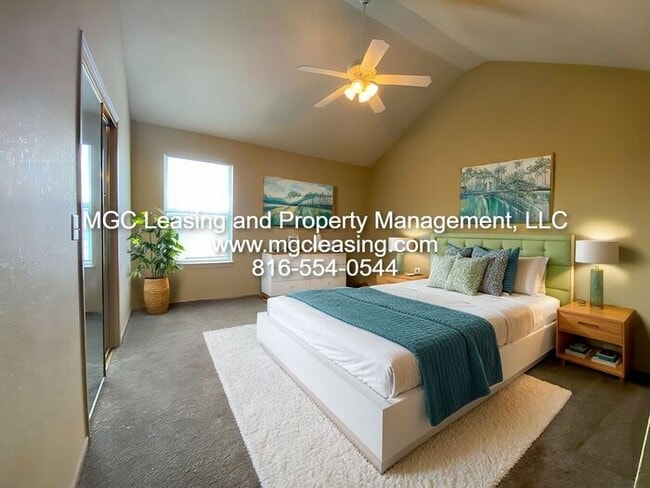 Building Photo - South Garden Two Bedroom Townhome
