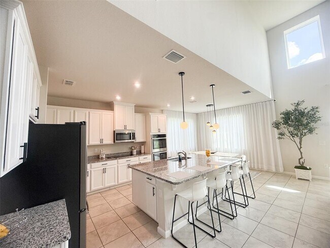Building Photo - 13106 Orange Isle Dr