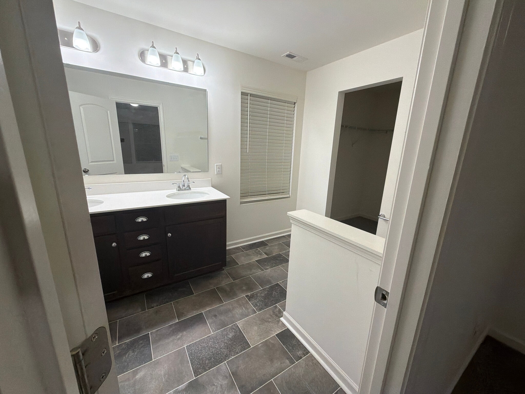 Building Photo - Room in House on Mariners Ct