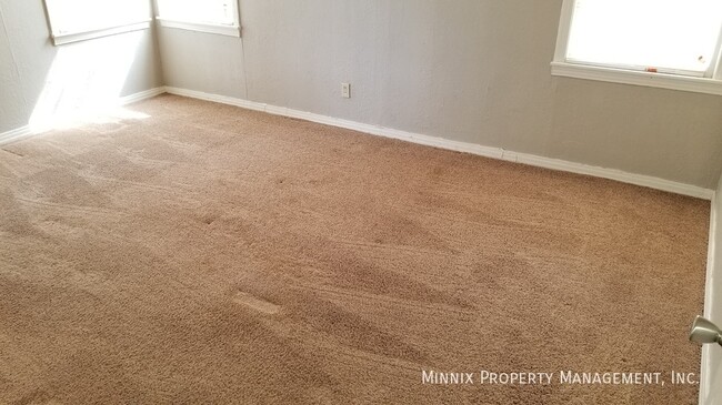 Building Photo - 4010 32nd St