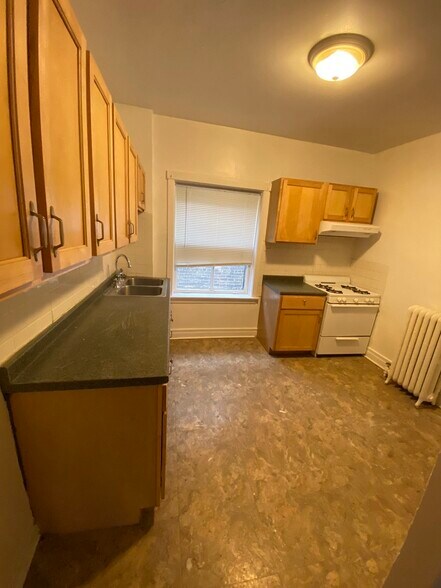 Building Photo - 1615 Ridge Ave