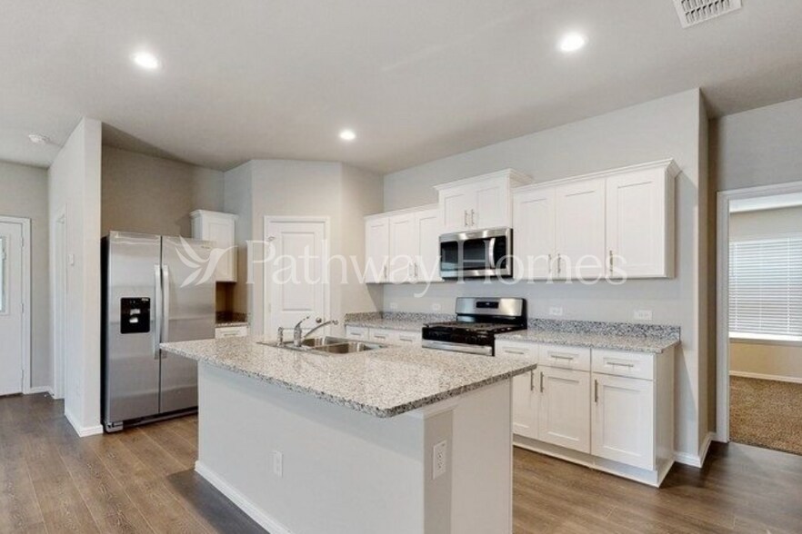 Building Photo - 1621 Gatesville Ct