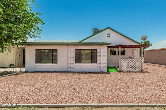 Building Photo - 10343 N 97th Ave