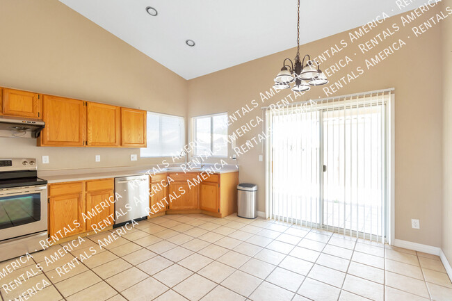 Building Photo - 7165 W Yarbough Dr