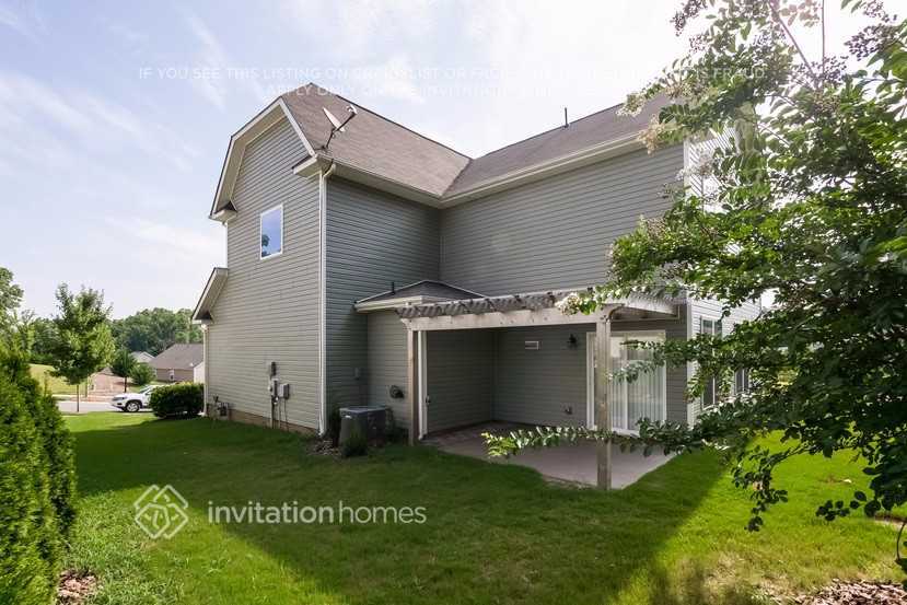 Building Photo - 6036 Thorburn Way
