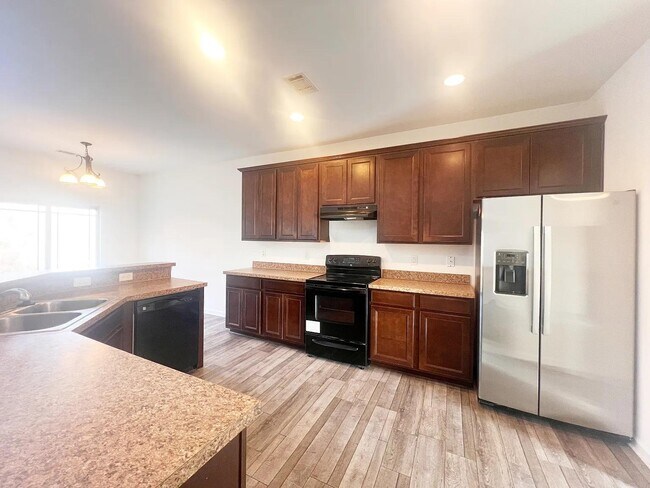 Building Photo - 301 Riverdale Rd