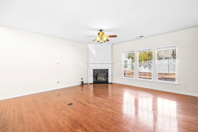 Building Photo - 8911 Kirkley View Ct