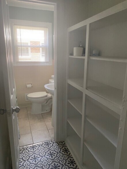 Building Photo - 595 South 7th Street