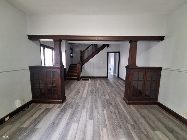 Building Photo - 334 Dequincy St