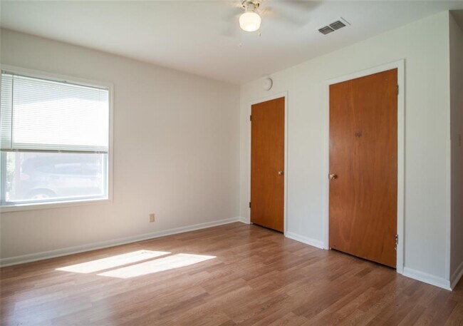 Building Photo - 8406 Burrell Dr