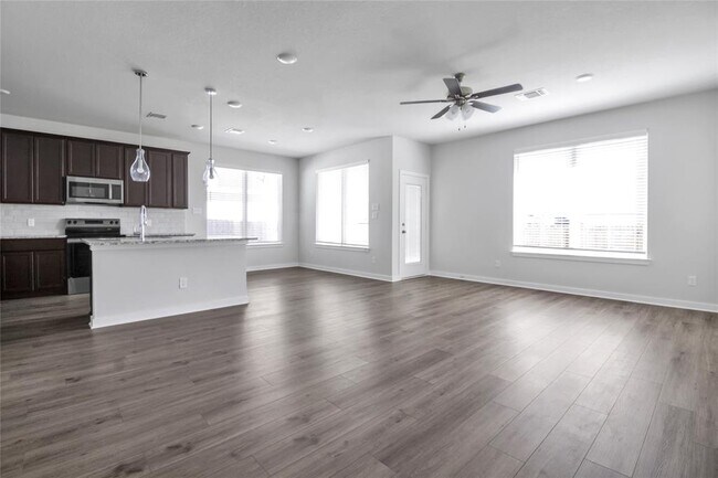 Building Photo - 4078 Estes Ct