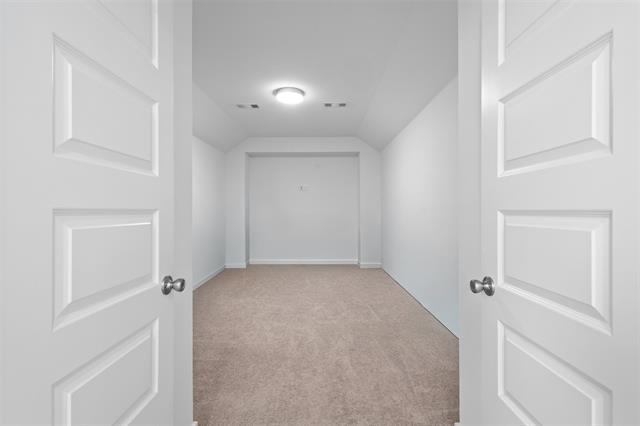 Building Photo - 1136 Saddle Ridge Dr