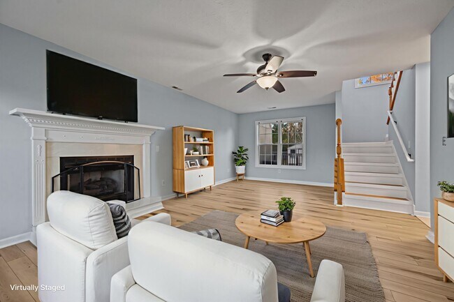 Building Photo - 200 Bridlewood Dr