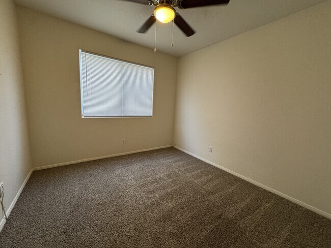 Building Photo - 830 Coastal Beach Rd