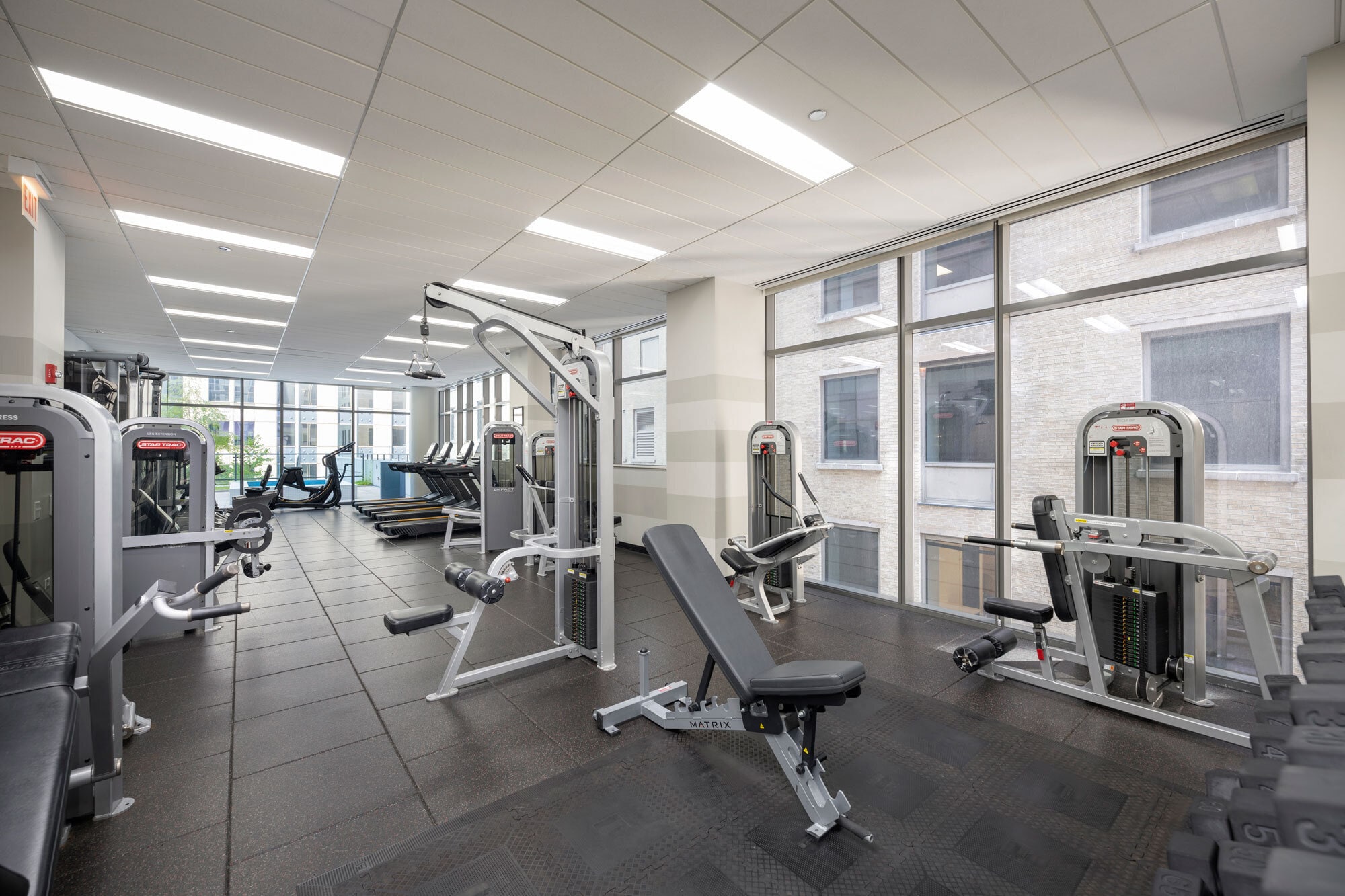 Building Photo - 203 N La Salle St