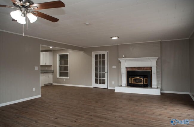 Building Photo - 1275 Gravel Ridge Rd