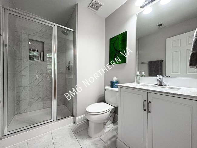 Building Photo - 9471 Canonbury Square