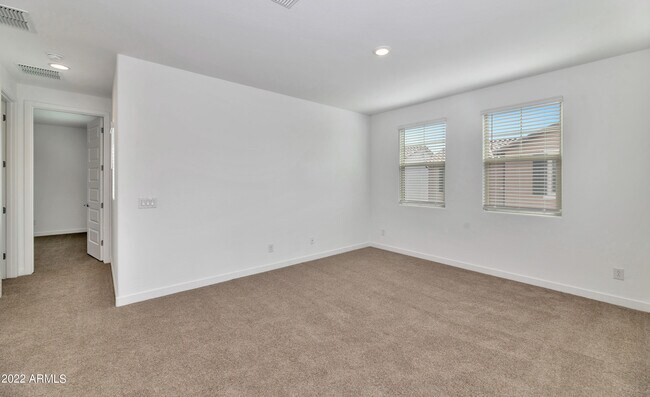 Building Photo - 9918 E Texas Ave