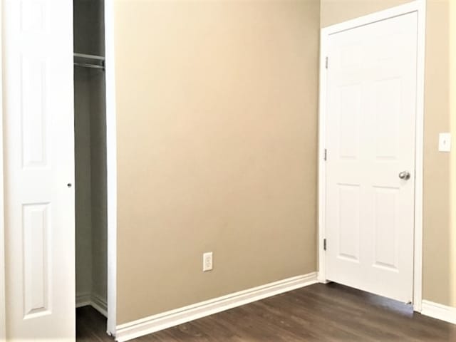 Building Photo - 4852 W Cold Springs Cir