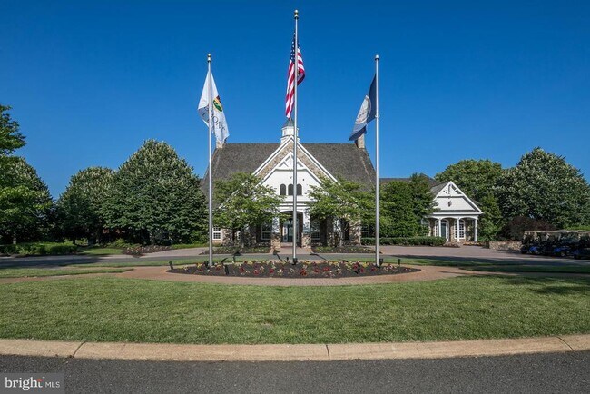 Building Photo - 13740 Piedmont Vista Dr