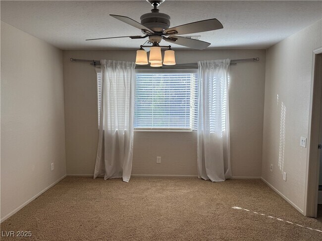 Building Photo - 2748 Drummossie Dr