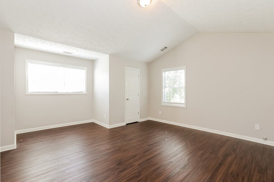 Building Photo - 350 Towler Dr