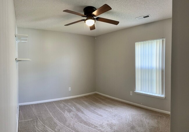 Building Photo - 5091 Ballantine Dr