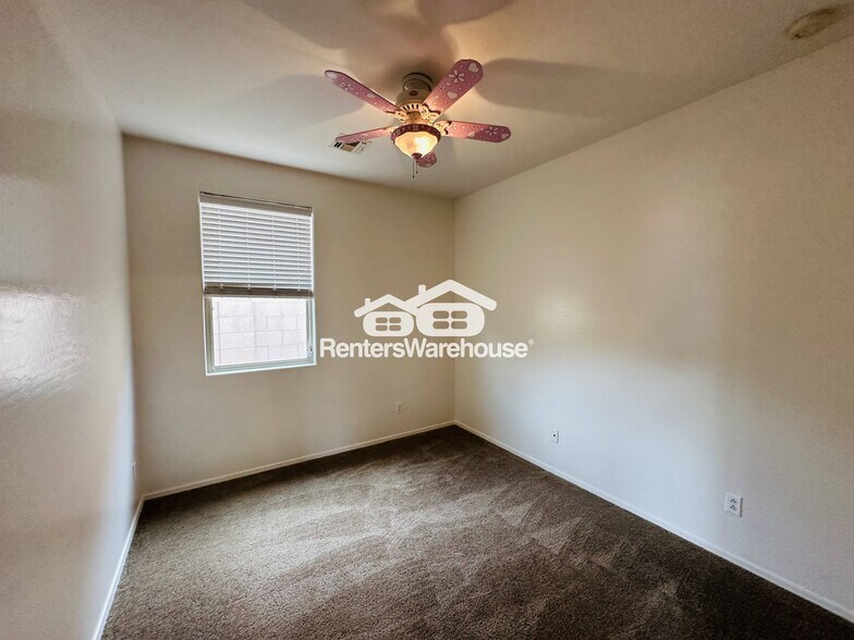 Building Photo - 17684 W Desert Bloom St