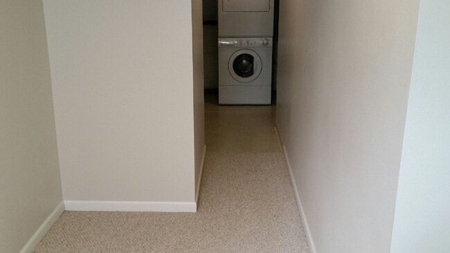 New Washer/Dryer 2025 - 1215 W Lovell St