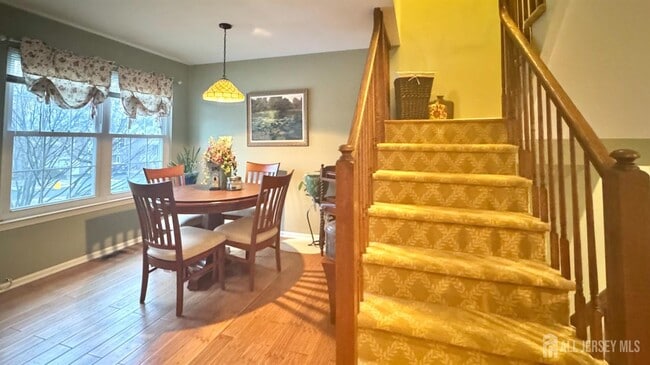 Building Photo - 32 Ketley Pl