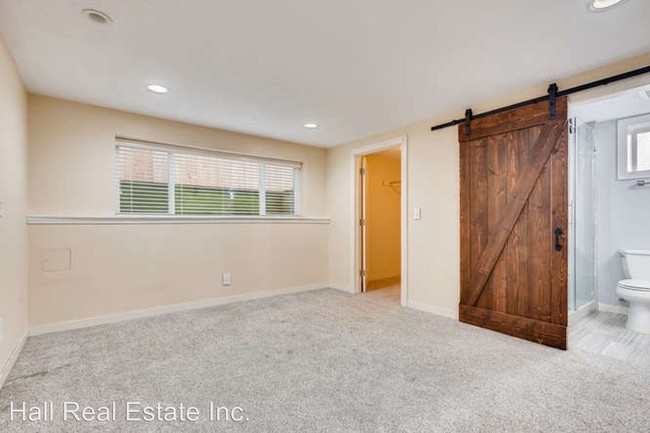 Building Photo - 3 br, 2 bath House - 1625 Cloverleaf Rd.