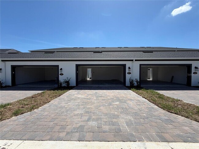Building Photo - 474 Lady Palm St