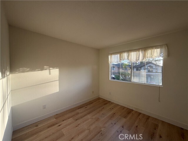 Building Photo - 2 Chickadee Ln