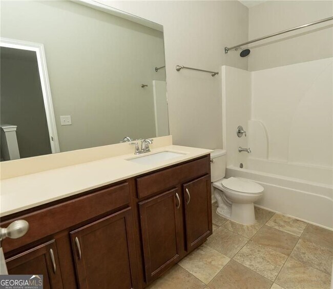 Building Photo - 369 Hardy Water Dr SE