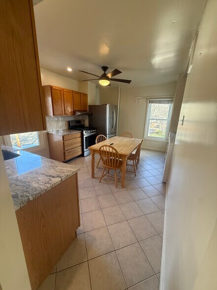 Kitchen - 740 W Nyack Rd