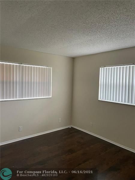Building Photo - 7900 S Colony Cir