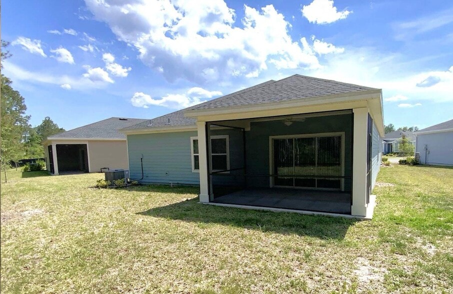 Building Photo - 2433 Laylas Wy