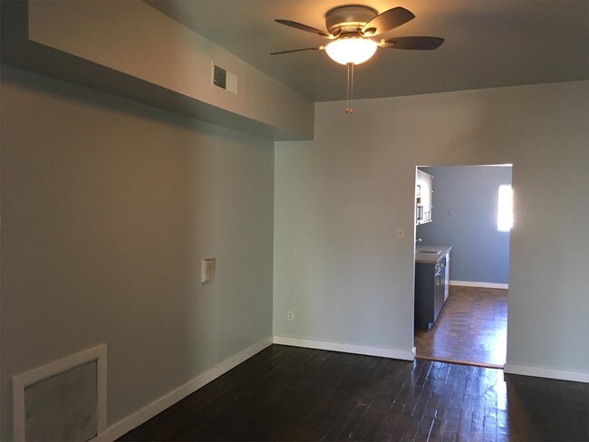 Building Photo - 5237 Butler St