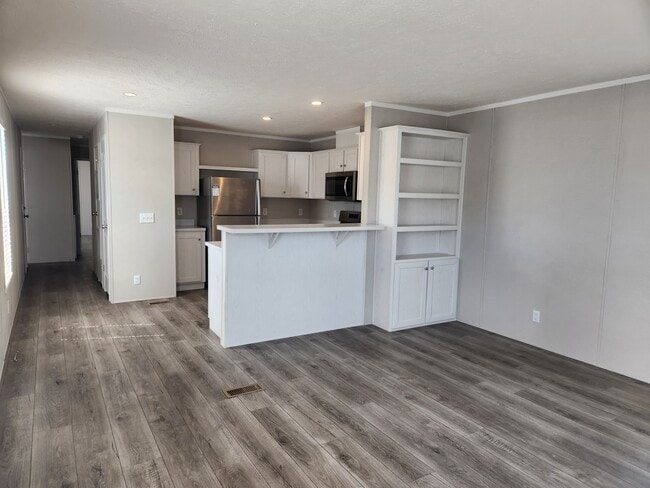 Building Photo - 86 W Arizona