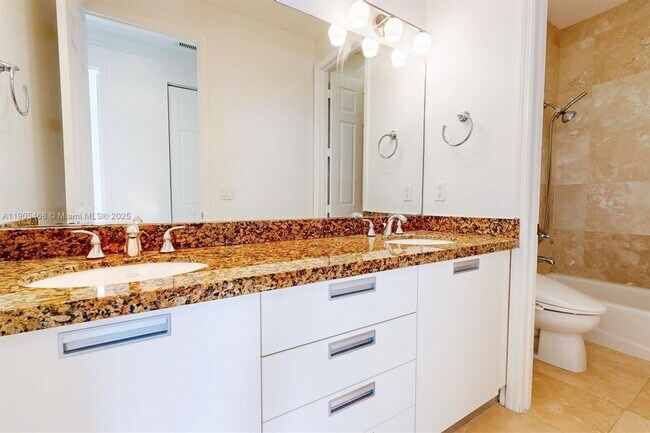 Building Photo - 3180 New York St