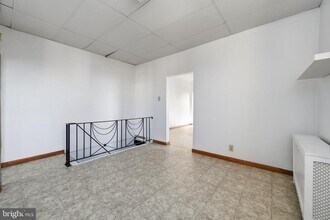 Building Photo - 2229 S 11th St