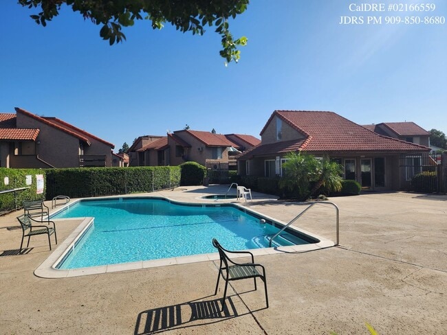 Building Photo - PRICE LOWERED! Corona 2 Bedroom Condo